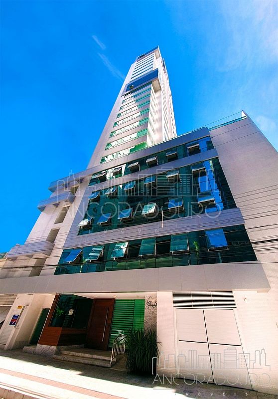 Apartamento, 3 quartos, 146 m² - Foto 2