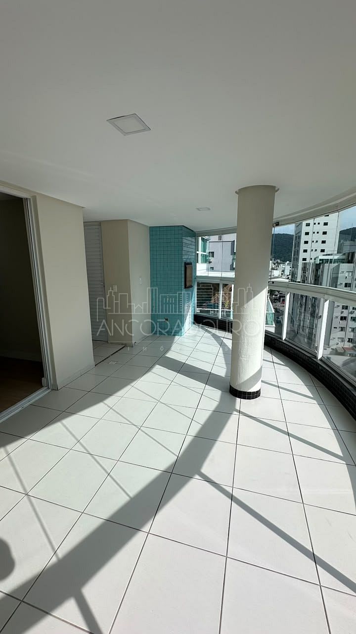 Apartamento, 3 quartos, 111 m² - Foto 3