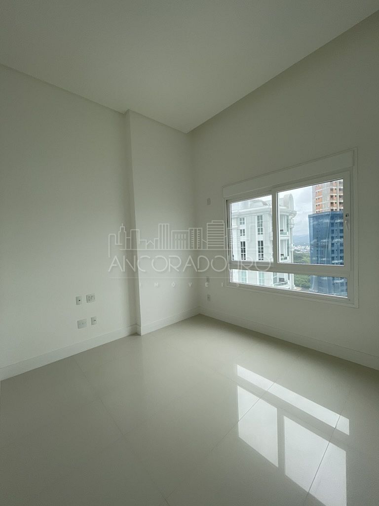Apartamento, 3 quartos, 143 m² - Foto 6