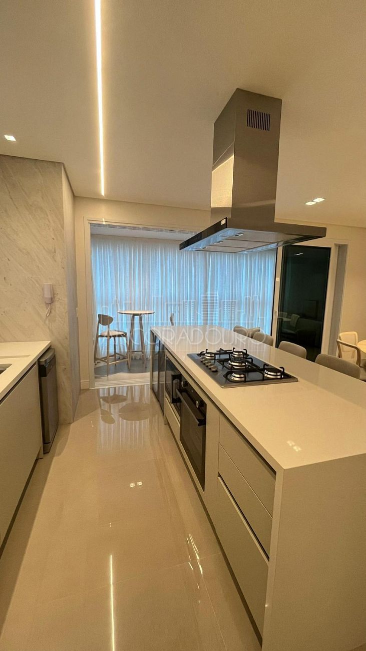 Apartamento, 4 quartos, 161 m² - Foto 6