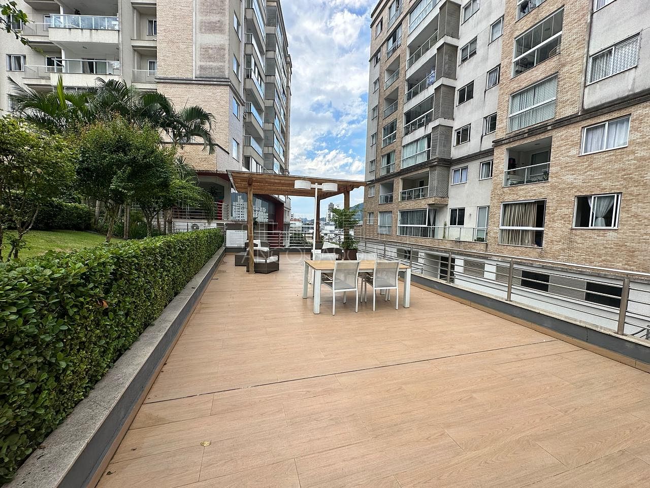 Apartamento à venda com 2 quartos, 147m² - Foto 18