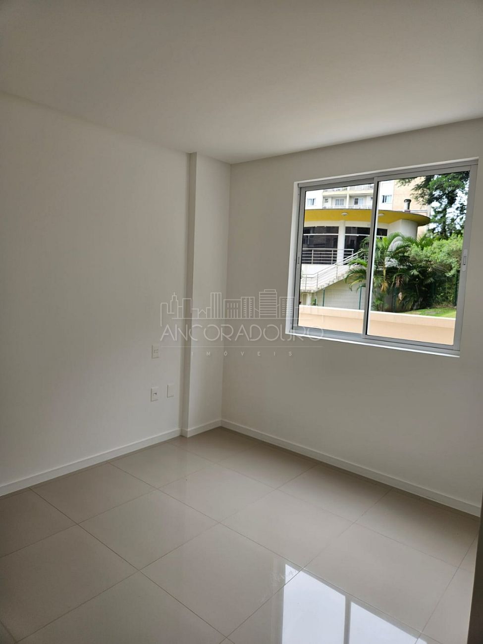 Apartamento à venda com 2 quartos, 147m² - Foto 8