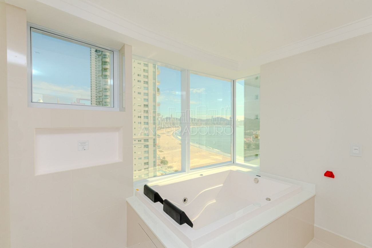 Apartamento, 4 quartos, 194 m² - Foto 110