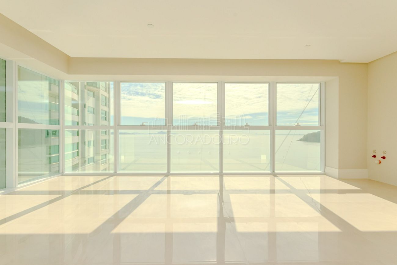 Apartamento, 4 quartos, 194 m² - Foto 1