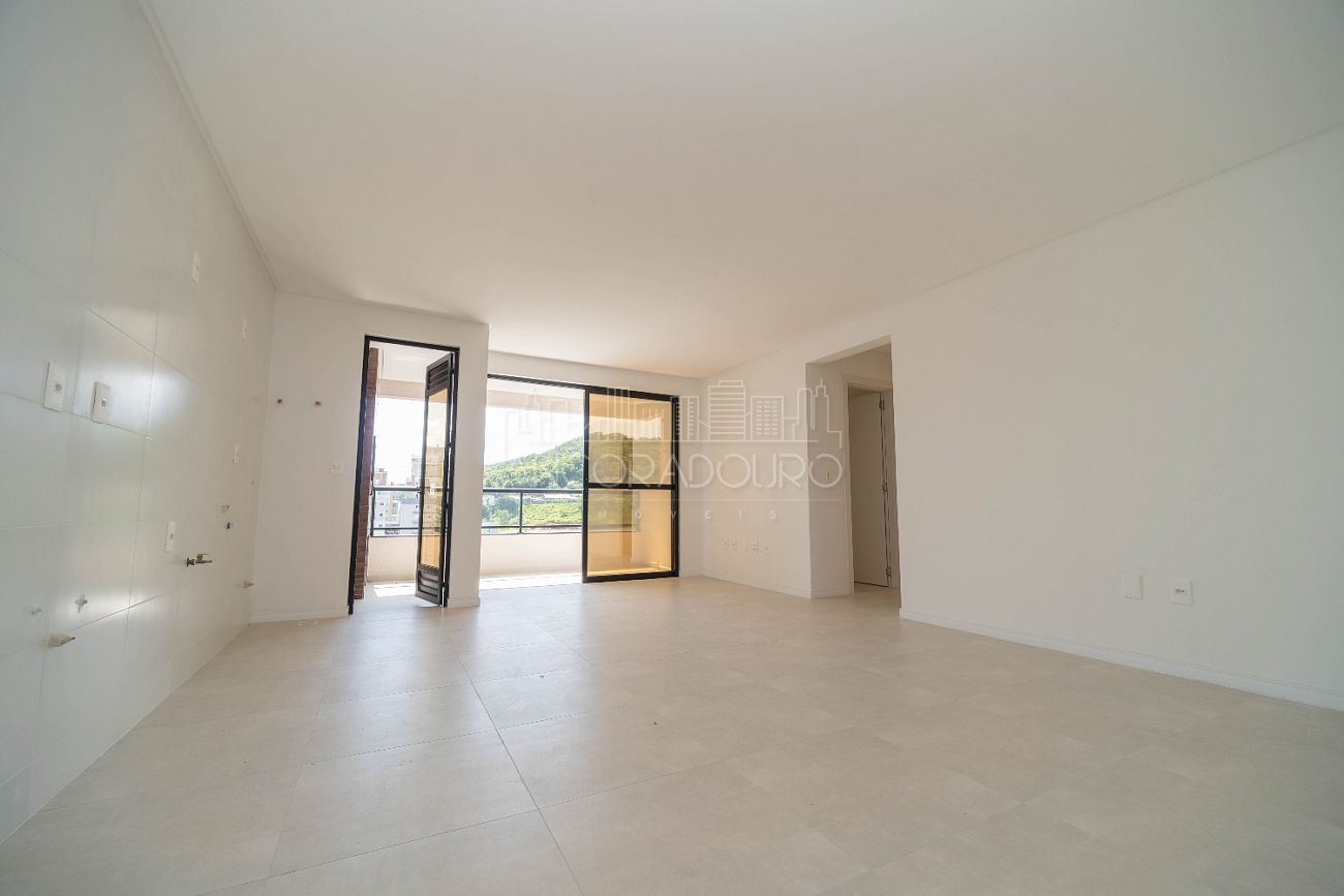 Apartamento à venda com 2 quartos, 77m² - Foto 13