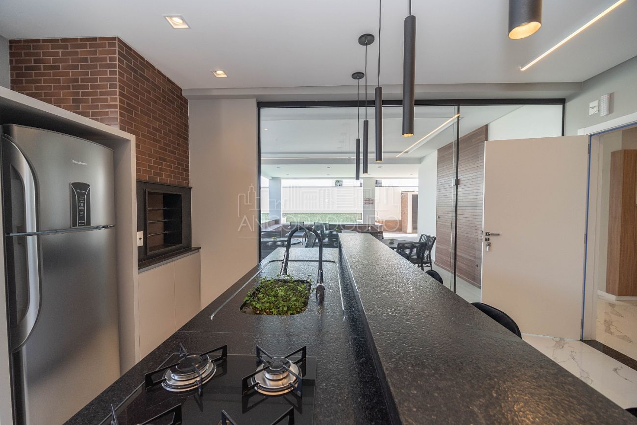 Apartamento à venda com 2 quartos, 77m² - Foto 31