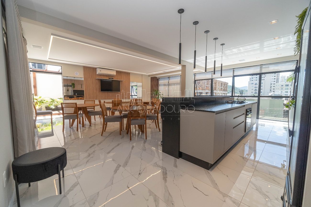 Apartamento à venda com 2 quartos, 77m² - Foto 29
