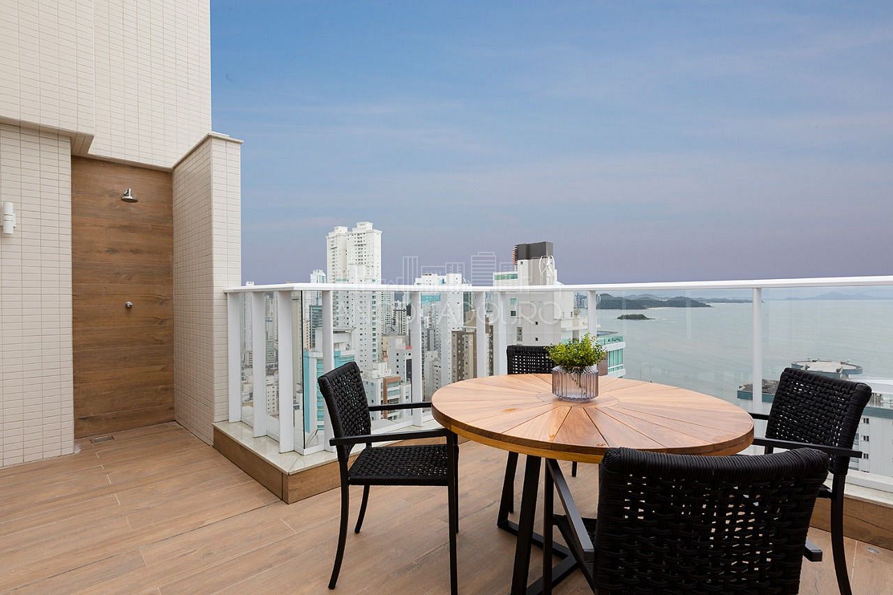 Cobertura, 4 quartos, 308 m² - Foto 2