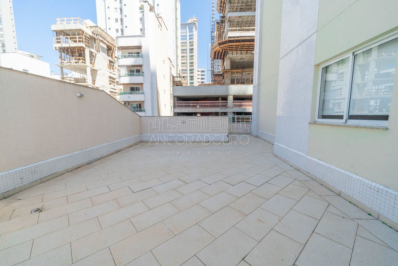 Apartamento, 3 quartos, 280 m² - Foto 35