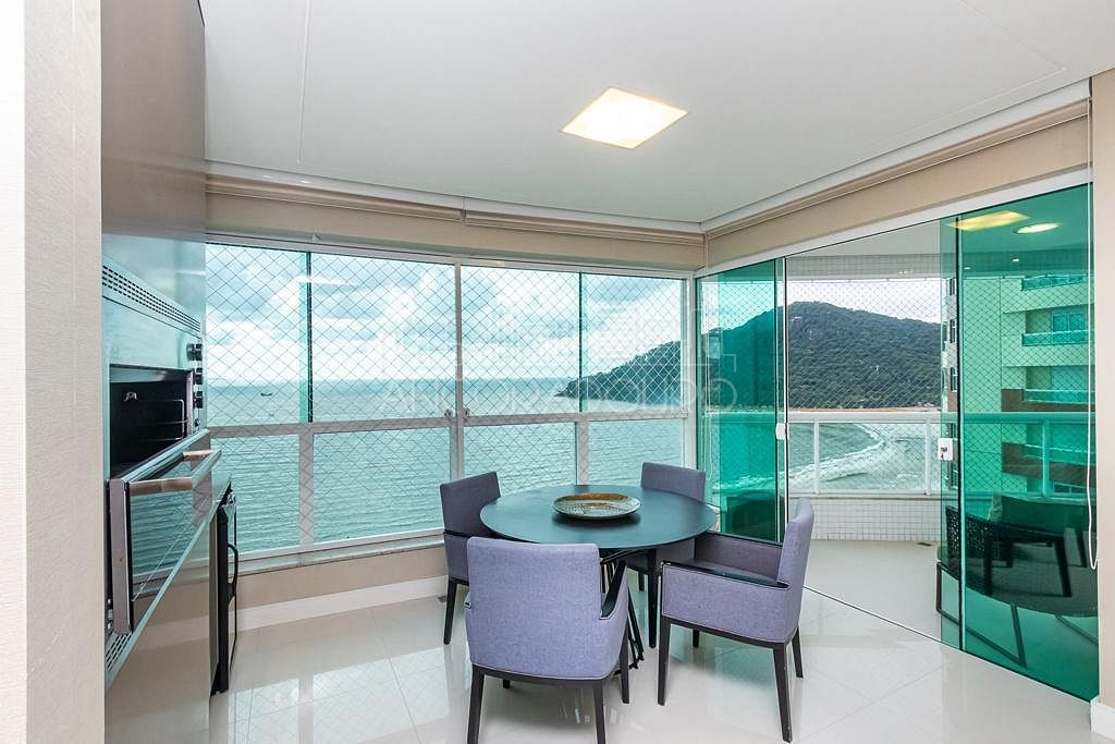 Apartamento, 3 quartos, 185 m² - Foto 1