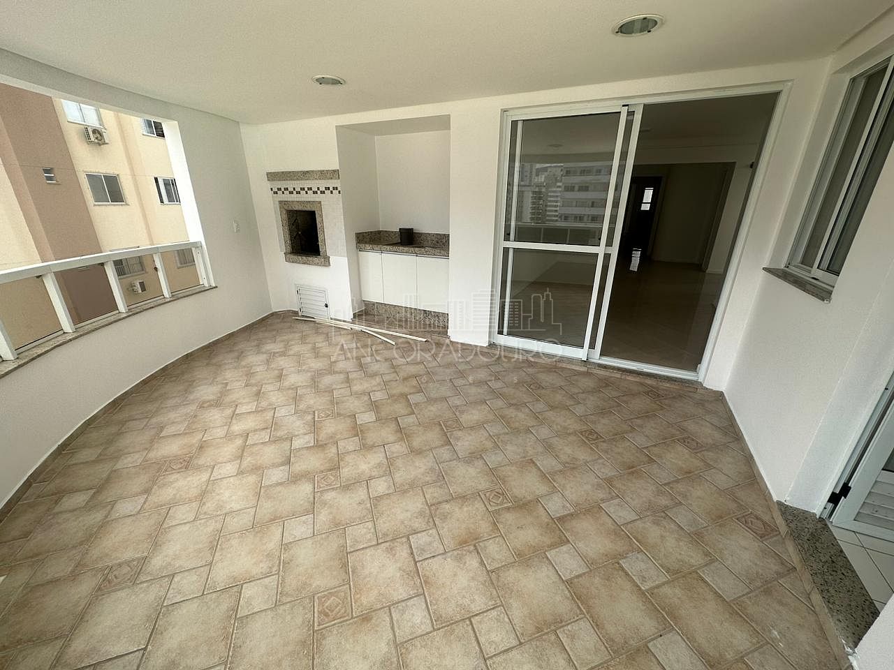 Apartamento, 3 quartos, 115 m² - Foto 2