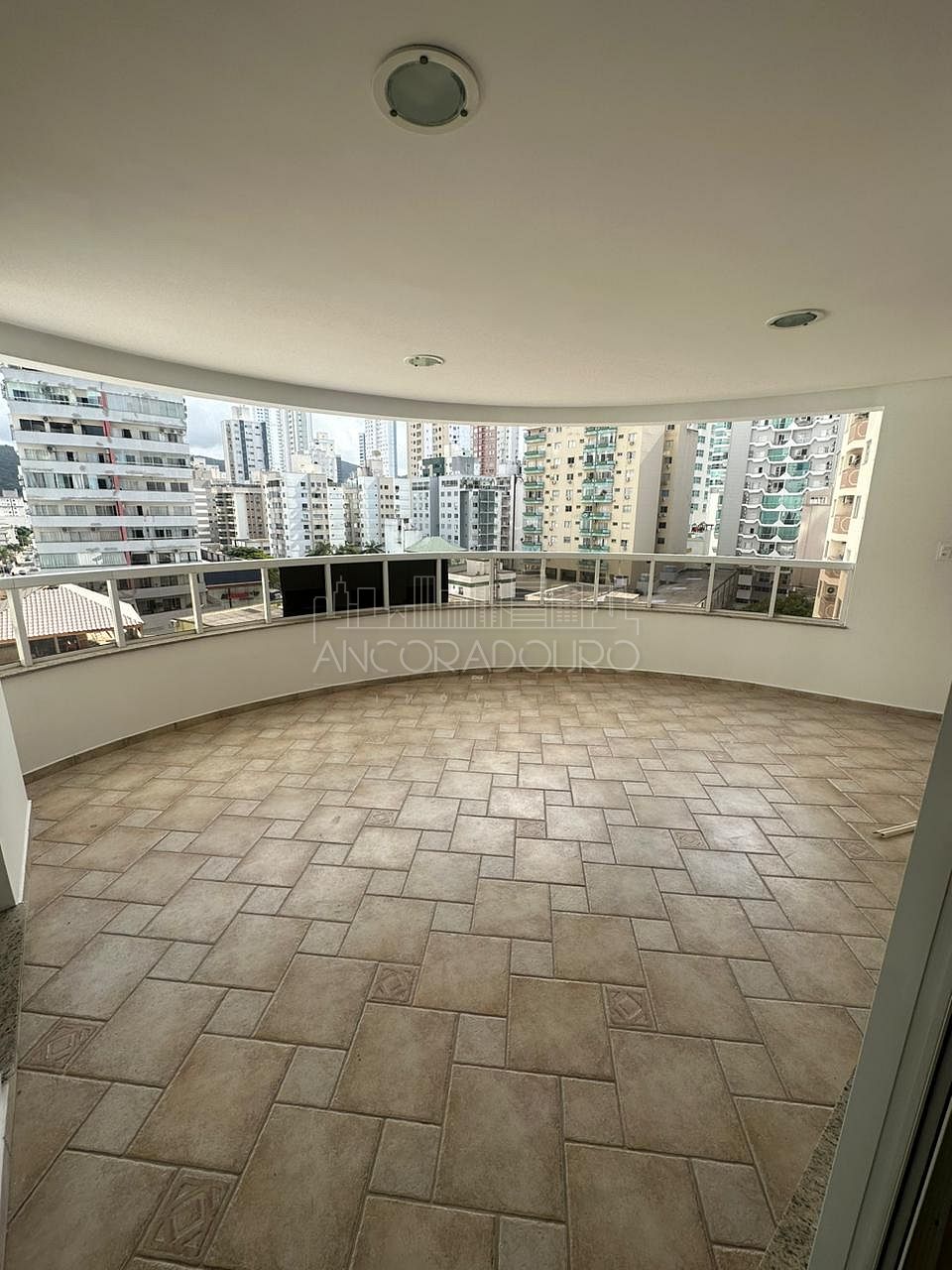 Apartamento, 3 quartos, 115 m² - Foto 3
