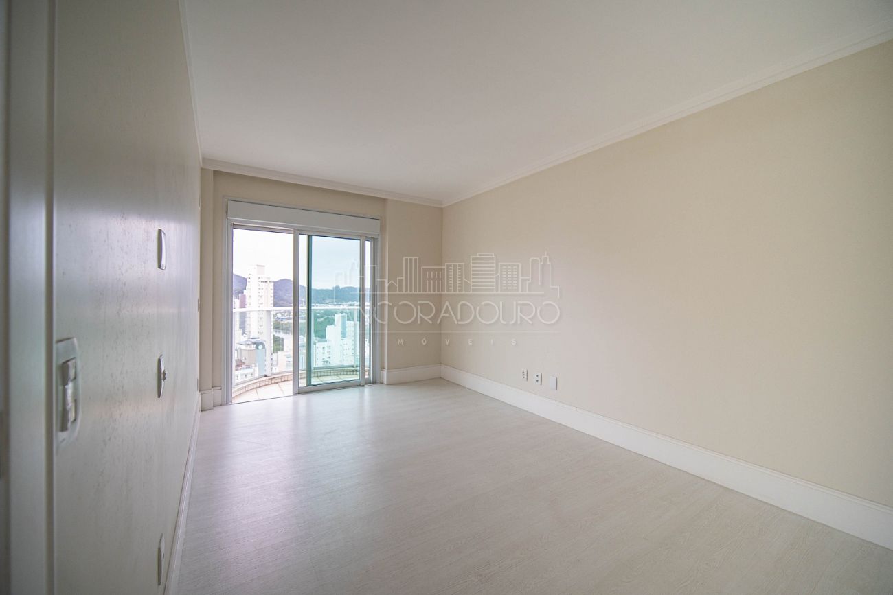 Apartamento, 4 quartos, 239 m² - Foto 8