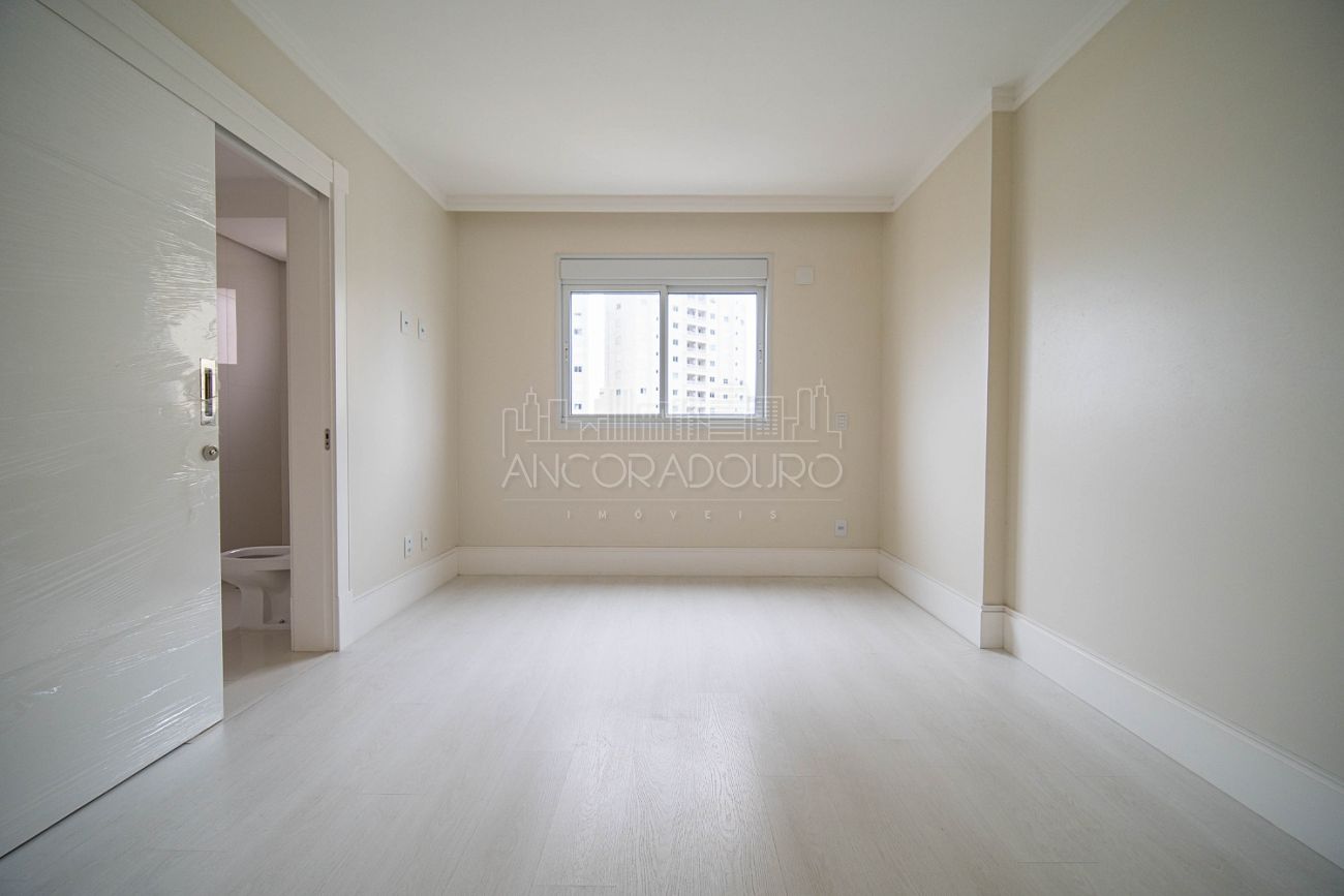 Apartamento, 4 quartos, 239 m² - Foto 12