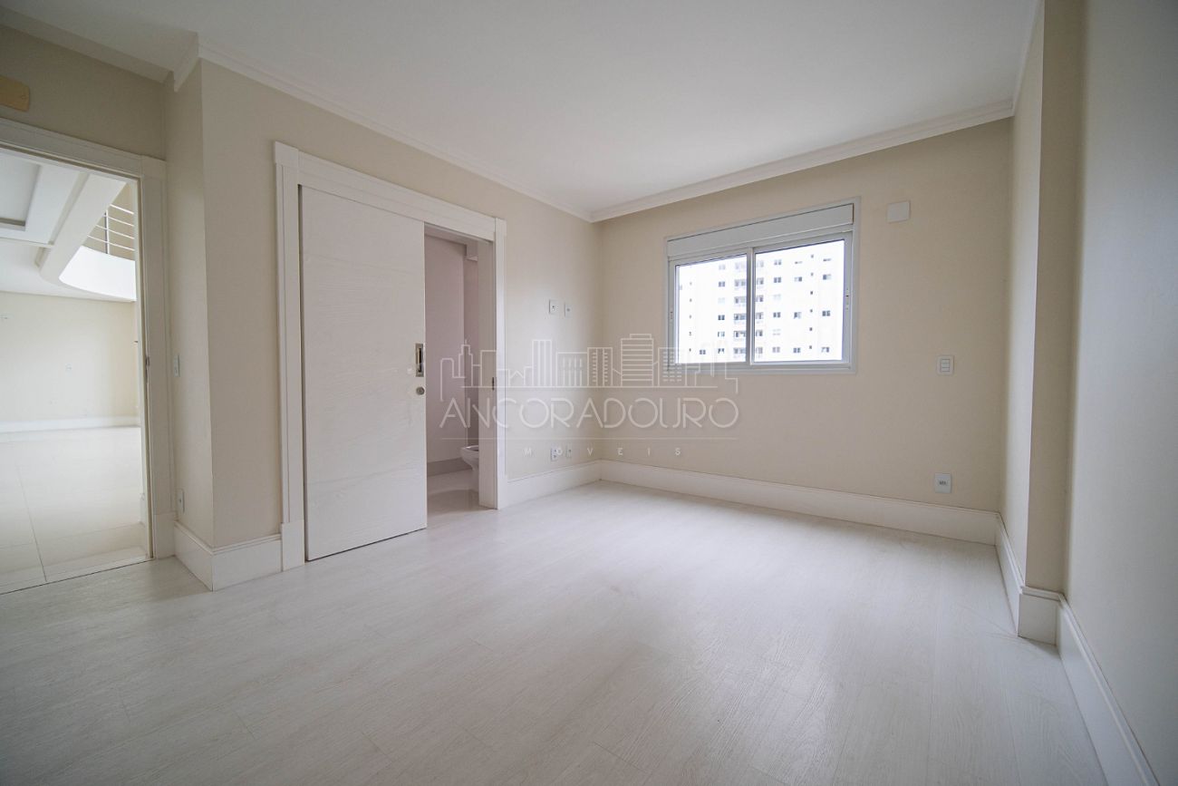 Apartamento, 4 quartos, 239 m² - Foto 13
