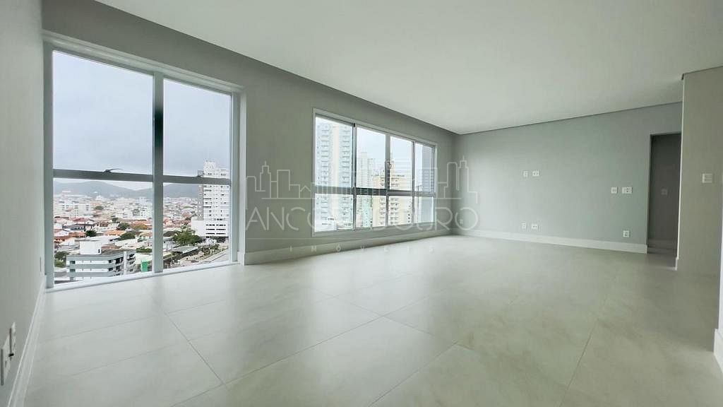 Apartamento, 4 quartos, 270 m² - Foto 23