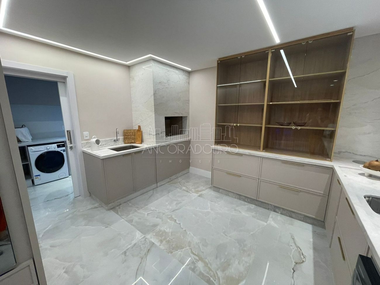 Cobertura, 4 quartos, 233 m² - Foto 4