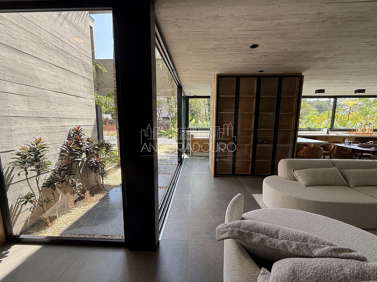 Casa de Condomínio à venda com 3 quartos, 388m² - Foto 15