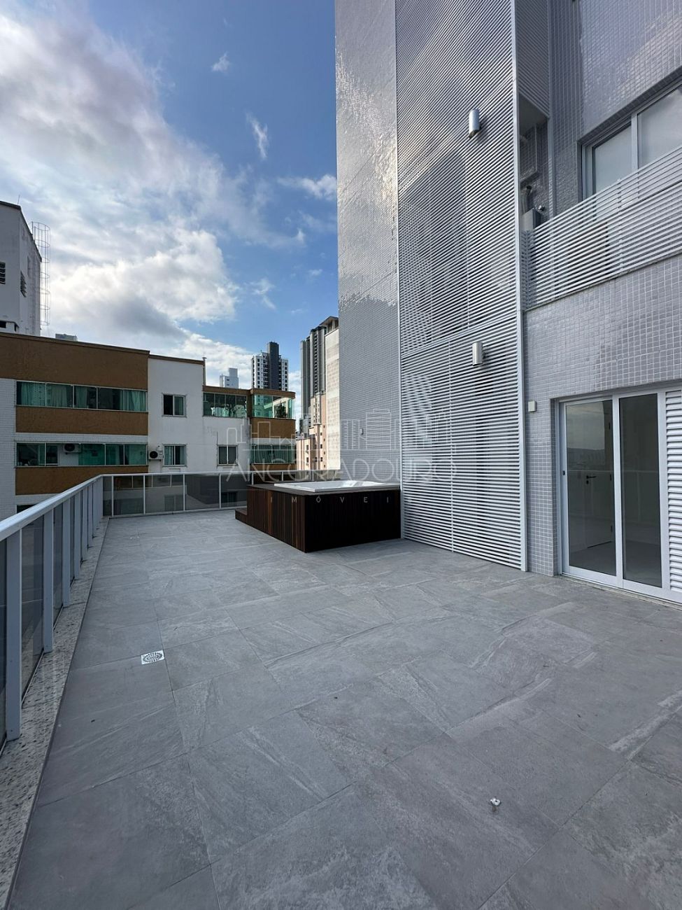 Apartamento, 3 quartos, 227 m² - Foto 2