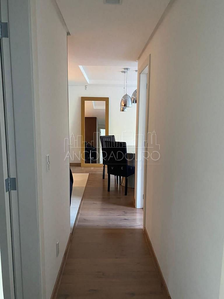 Apartamento à venda com 2 quartos, 75m² - Foto 6