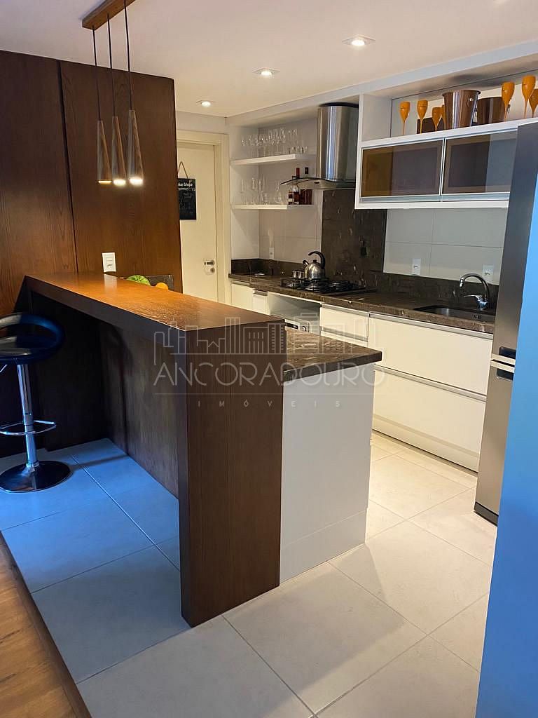 Apartamento à venda com 2 quartos, 75m² - Foto 3