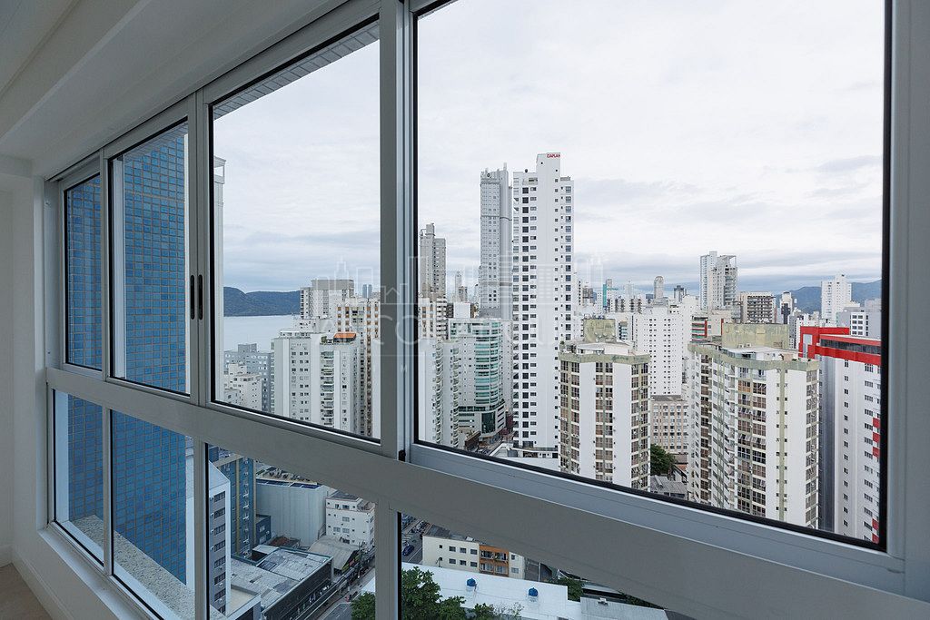Apartamento, 3 quartos, 252 m² - Foto 7