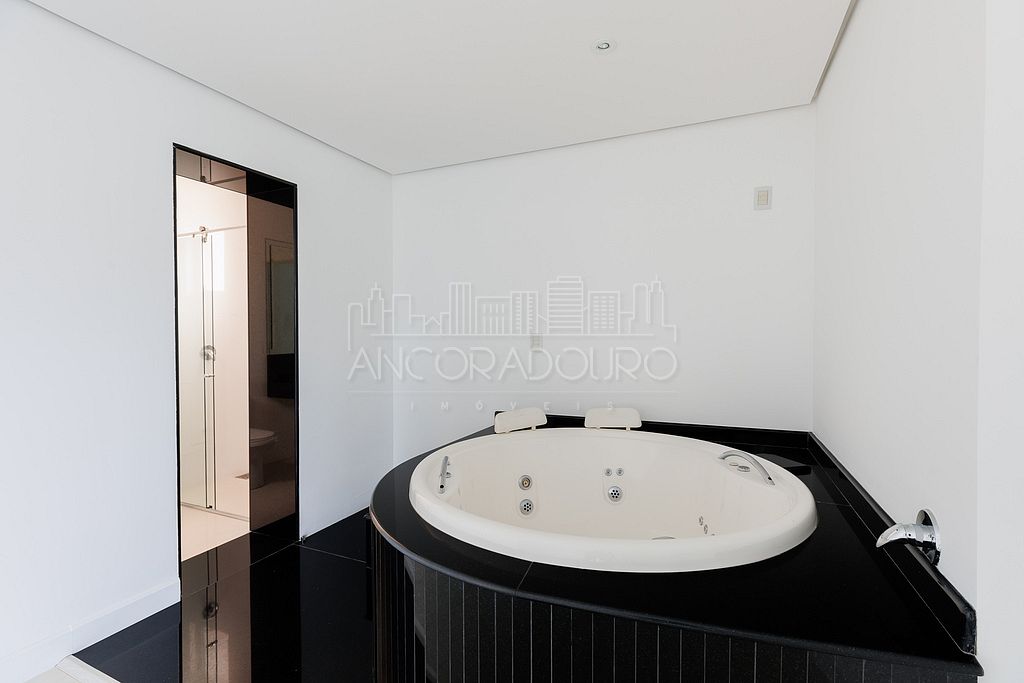 Apartamento, 3 quartos, 252 m² - Foto 23