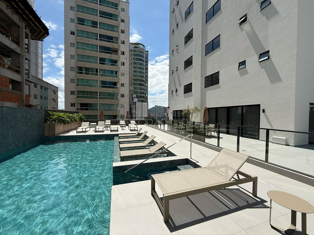 Apartamento, 4 quartos, 136 m² - Foto 2