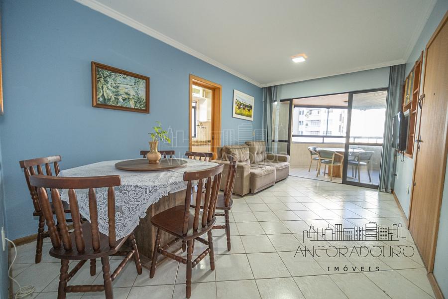 Apartamento vista mar: 3 dormitórios (1 suíte), 1 vaga garagem, Rua 3000 em Balneário Camboriú; — foto 2