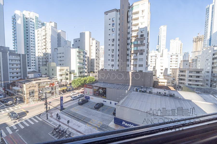 Apartamento vista mar: 3 dormitórios (1 suíte), 1 vaga garagem, Rua 3000 em Balneário Camboriú; — foto 7