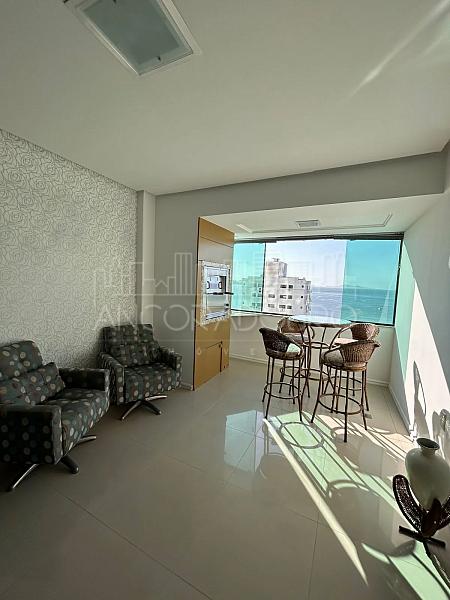 3 Dormitórios (1 suíte), vaga privativa, vista para o mar, Barra Sul de Balneário Camboriú. — foto 2