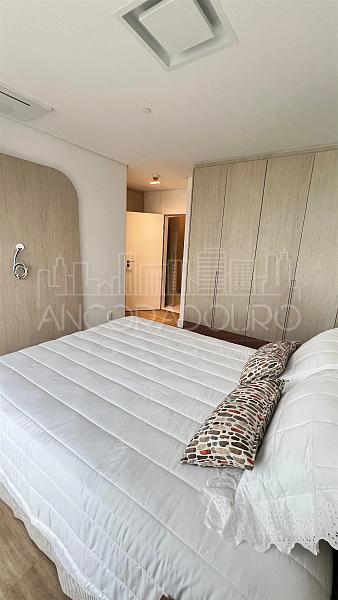 4 suítes, 3 vagas garagem, mobiliado, andar alto. Barra Sul de Balneário Camboriú. — foto 11