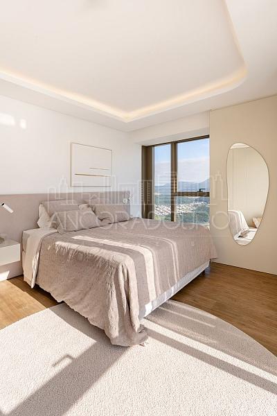 4 suítes, 3 vagas garagem, mobiliado, andar alto. Barra Sul de Balneário Camboriú. — foto 6