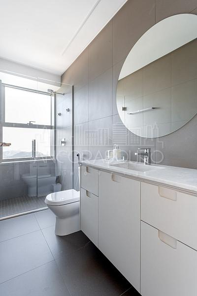 4 suítes, 3 vagas garagem, mobiliado, andar alto. Barra Sul de Balneário Camboriú. — foto 5