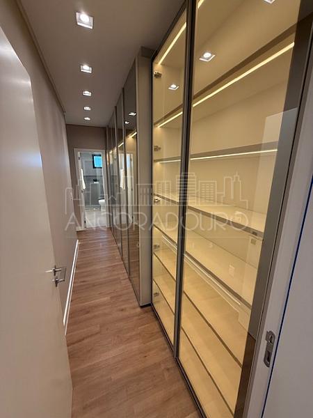 4 Dormitórios (2 suítes), 2 vagas garagem, 149m2 área útil, Lazer completo! — foto 30