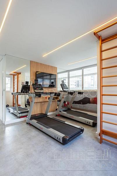 Apartamento com 3 dormitórios (sendo 1 Suíte), 2 Vagas de Garagem, Centro de Balneário Camboriú. — foto 8