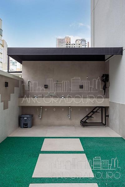 Apartamento com 3 dormitórios (sendo 1 Suíte), 2 Vagas de Garagem, Centro de Balneário Camboriú. — foto 14