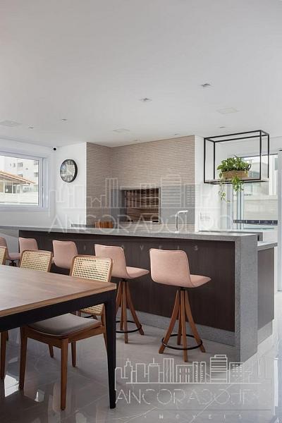 Apartamento com 3 dormitórios (sendo 1 Suíte), 2 Vagas de Garagem, Centro de Balneário Camboriú. — foto 11