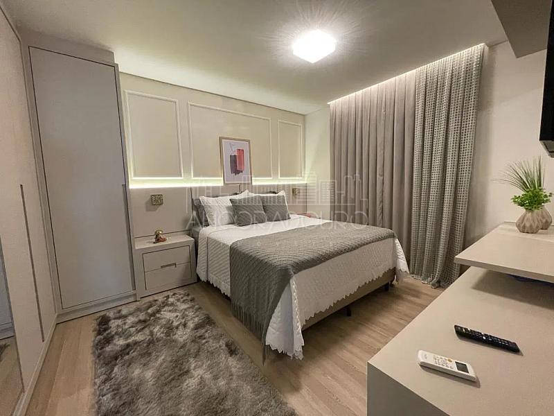 Apartamento com 3 dormitórios (sendo 1 Suíte), 2 Vagas de Garagem, Centro de Balneário Camboriú. — foto 34