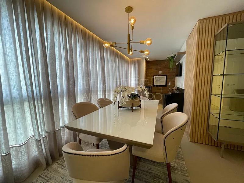 Apartamento com 3 dormitórios (sendo 1 Suíte), 2 Vagas de Garagem, Centro de Balneário Camboriú. — foto 28