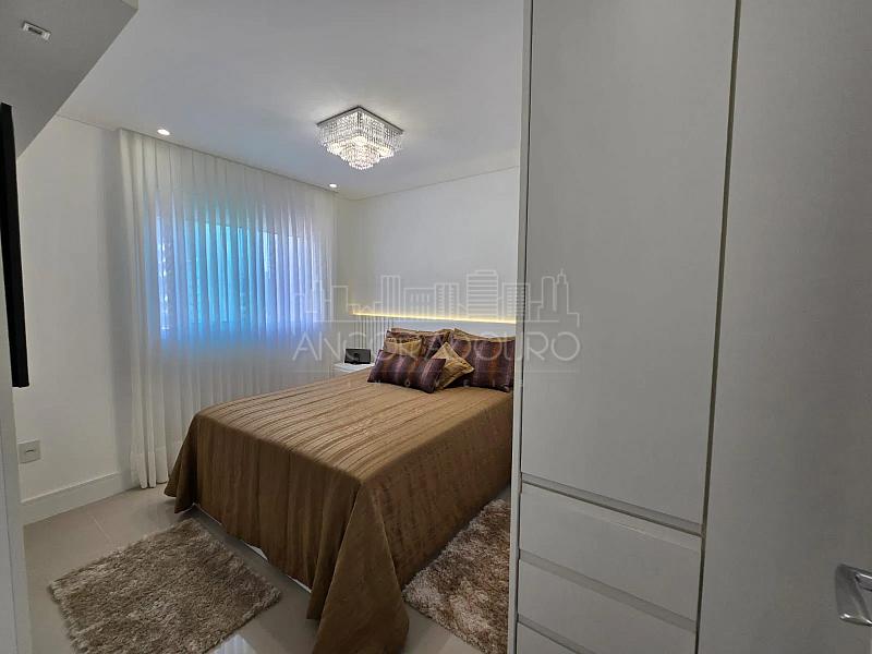 3 Dormitórios (sendo 2 suítes), 2 vagas garagem, mobiliado, Centro de Balneário Camboriú. — foto 17