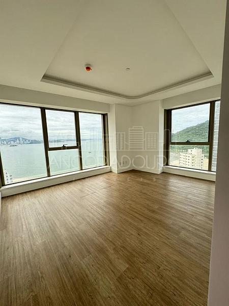 4 suítes, 3 vagas garagem, Barra Sul de Balneário Camboriú. — foto 8