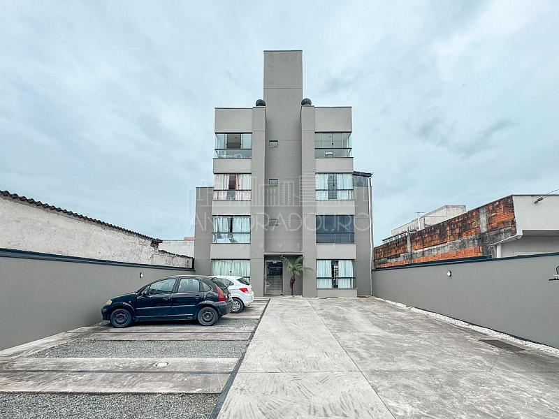 2 Dormitórios, vaga privativa, reformado, sacada com churrasqueira à carvão, Camboriú. — foto 17