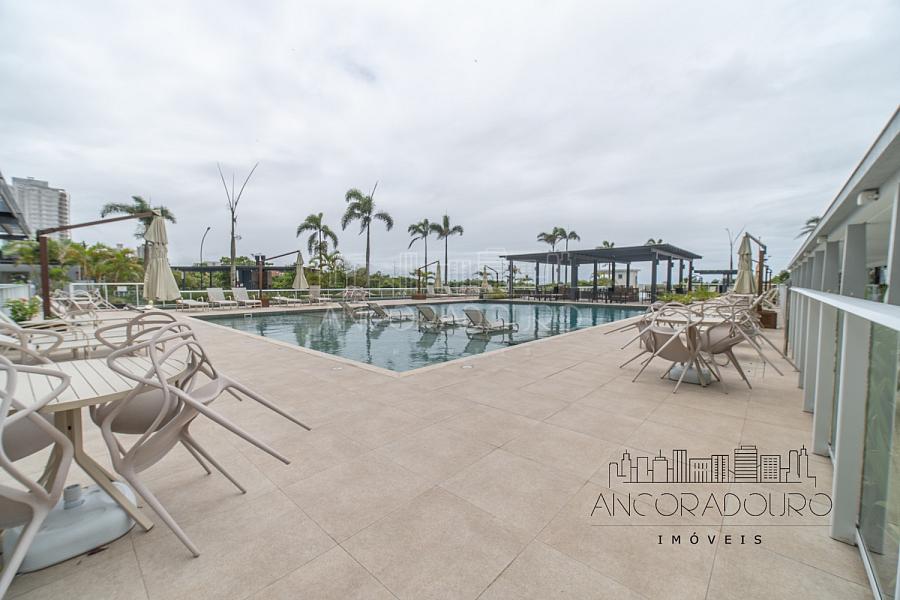 3 Suítes, Vista Mar, 2 Vaga garagem, 5000m² de área de lazer, Frente mar em Balneário Piçarras. — foto 15