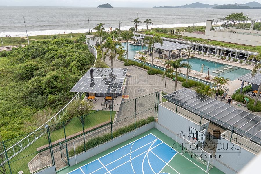 Frente mar, 4 Dormitórios (2 Suítes), 174m² área útil, 2 Vaga garagem, Balneário Piçarras. — foto 27