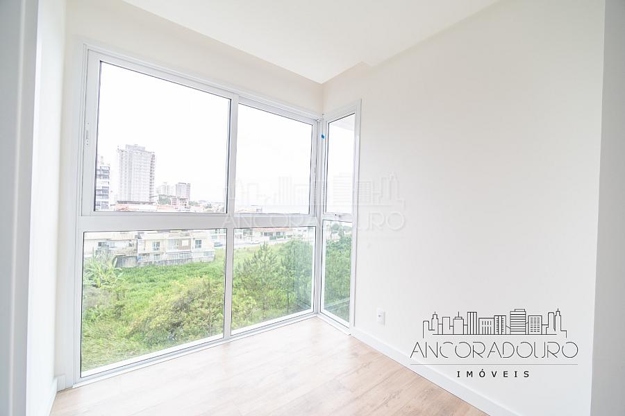 Frente mar, 4 Dormitórios (2 Suítes), 174m² área útil, 2 Vaga garagem, Balneário Piçarras. — foto 41