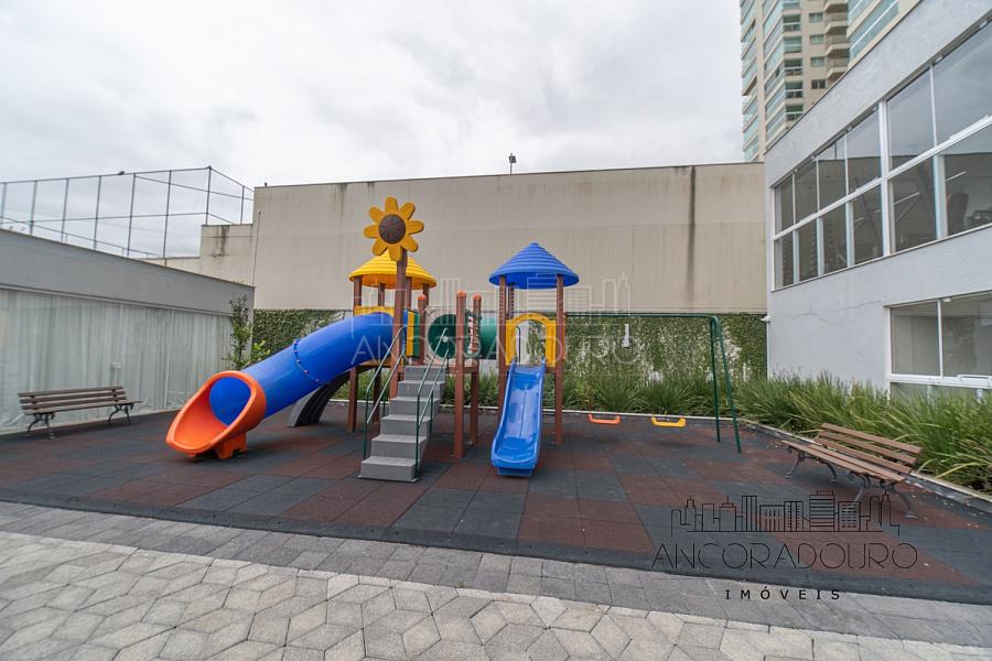 Frente mar, 4 Dormitórios (2 Suítes), 174m² área útil, 2 Vaga garagem, Balneário Piçarras. — foto 10