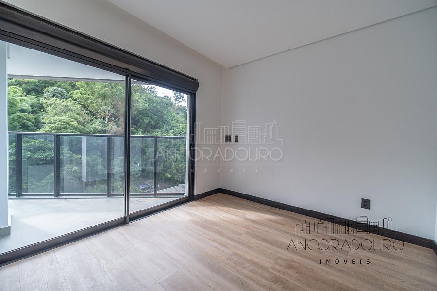 Fazenda em Itajaí: 1 Suíte + 2 Demi Suítes, 2 Vagas de garagem, Próximo da Beira Rio, área de lazer completa. — foto 40