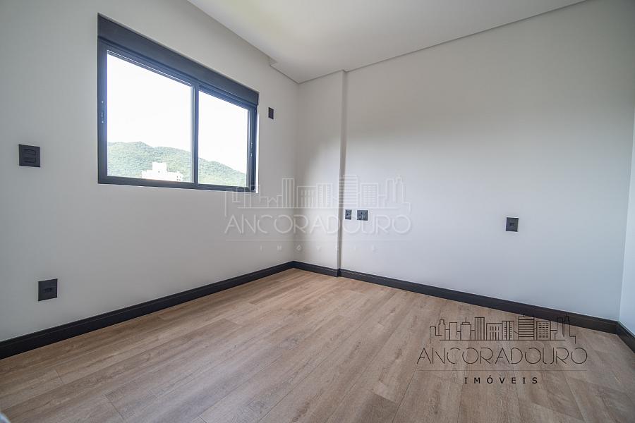 Fazenda em Itajaí: 1 Suíte + 2 Demi Suítes, 2 Vagas de garagem, Próximo da Beira Rio, área de lazer completa. — foto 25