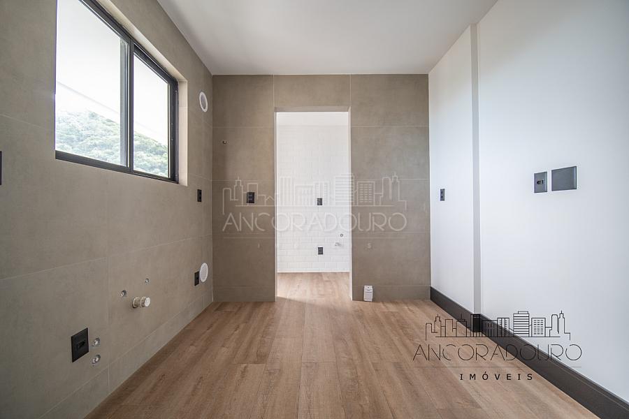 Fazenda em Itajaí: 1 Suíte + 2 Demi Suítes, 2 Vagas de garagem, Próximo da Beira Rio, área de lazer completa. — foto 8